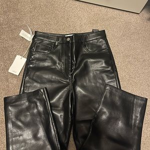 Aritzia Melina cropped leather pants